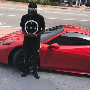 Meet your Posher, Donivan